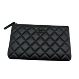 Chanel Lambskin Quilted Small O Pouch Clutch bag