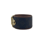 Louis Vuitton "Save It" Bracelet SIZE: 17